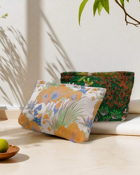 Floraison 刺繡花卉化妝包｜金午時花