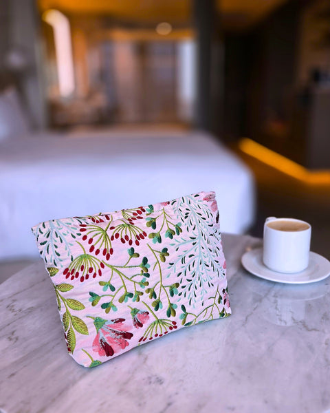 Floraison 刺繡花卉收納包｜粉薊花